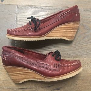 Vintage 1970s stacked wedge leather loafers size 7